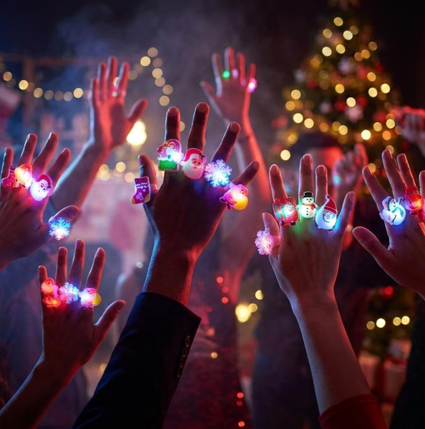 🎄 Light up your Christmas night with festive glowing fun!