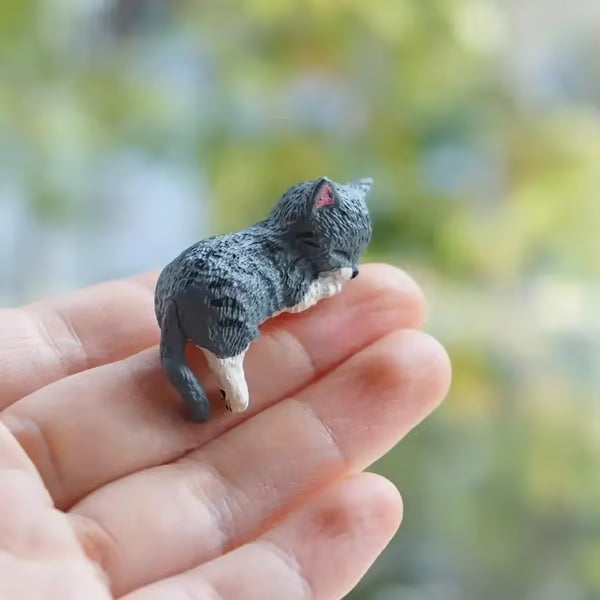 😺Wealth-Attracting Hand-Painted Mini Cat Figurines: 5-Piece